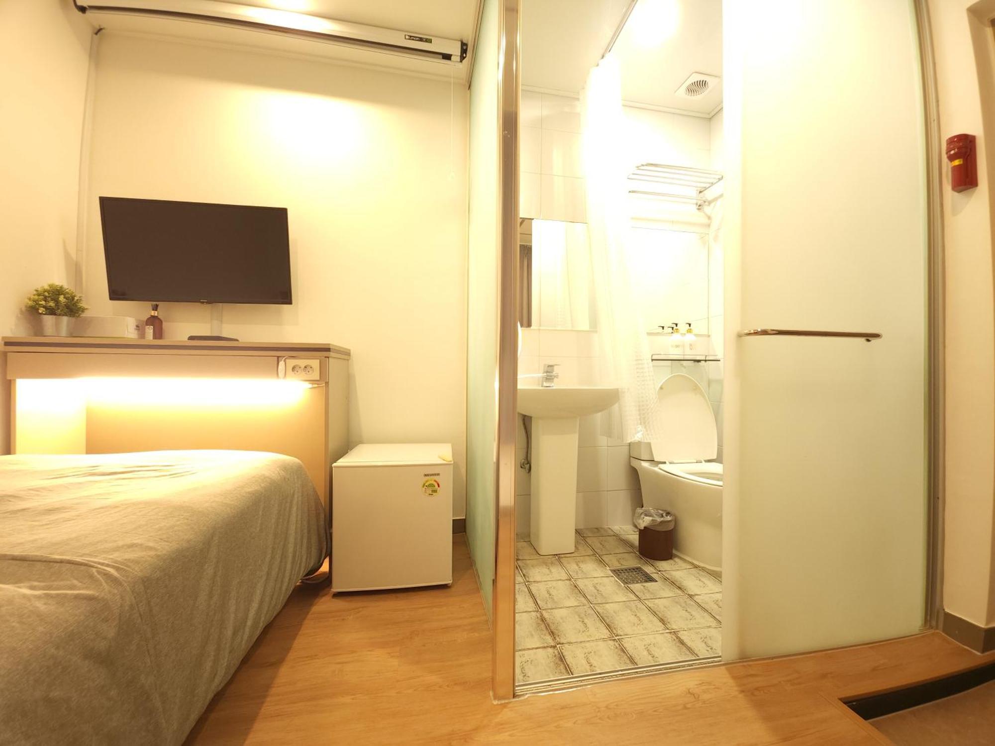 Oyo Hostel Myeongdong 2 Seul Cameră foto